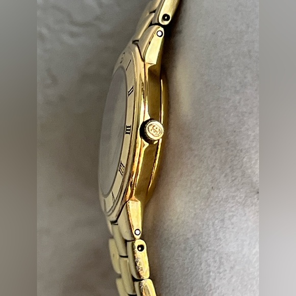 Gucci 3300.2.L gold plated 10 microns ladies watch - Picture 5 of 16